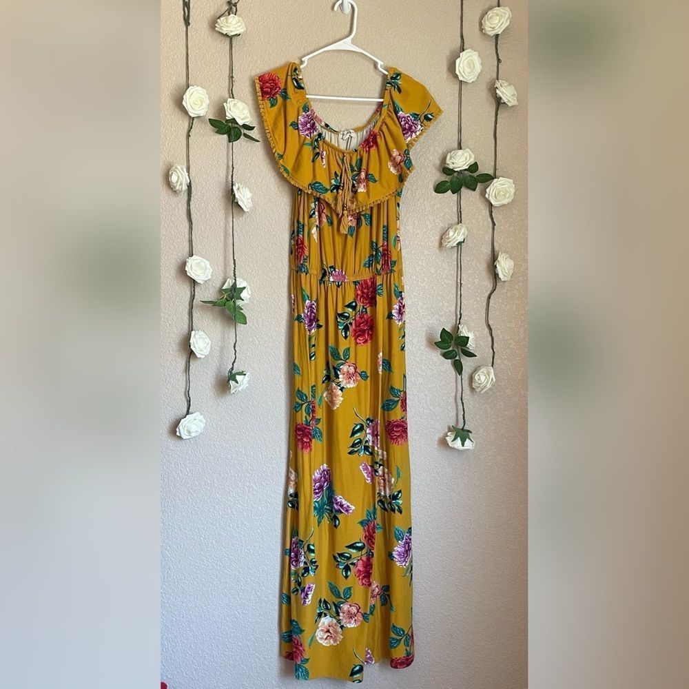 𝅺YELLOW Floral Maxi Dress
